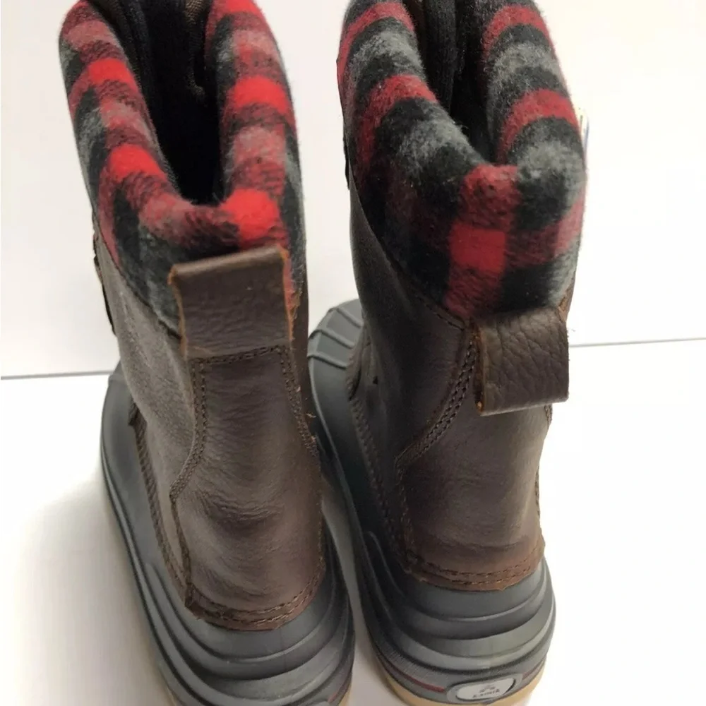 Kamik Baltic Youth Snow Boots Size 5 M Big Kid